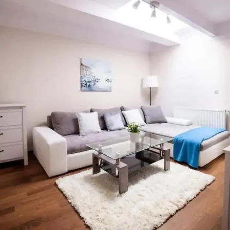 Urban Nest Szewska 21-19 Cracovia
